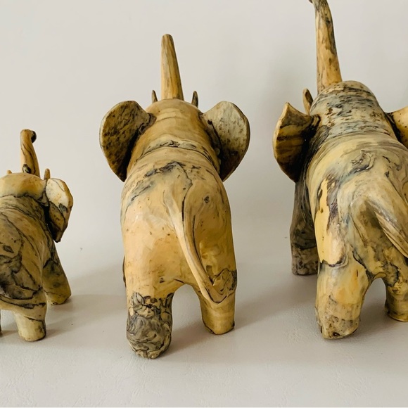 Vintage Marbled Clay Composite Elephant Sculpture Figurines Folk Art Shelf Decor - Picture 5 of 9